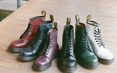 “DR MARTENS REVIVAL”: l’anfibio non passa mai di moda.